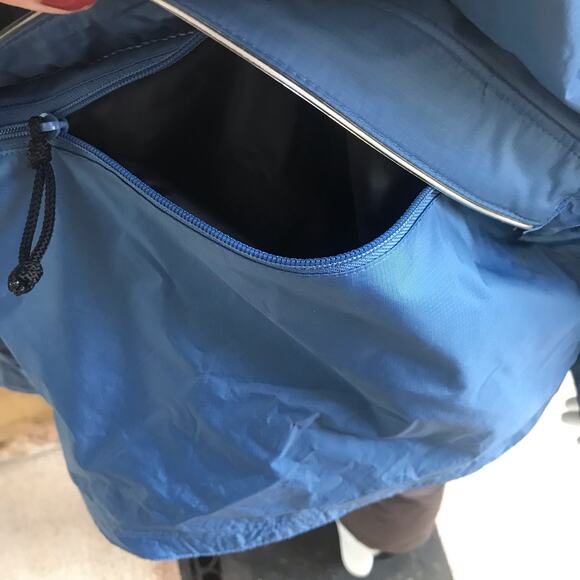 REI Full Zip Rain Blue Jacket Coat with Zipped Pocket Women's Size Small - Picture 7 of 10